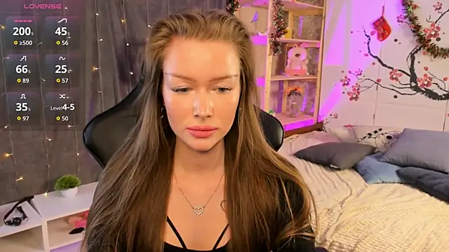 LinaMikaya's cam snapshot