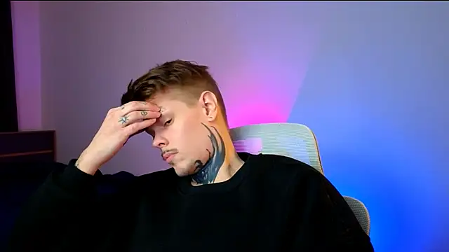 DENIS_HERE live sex cam