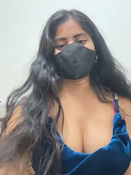 sexy-riya43's cam snapshot