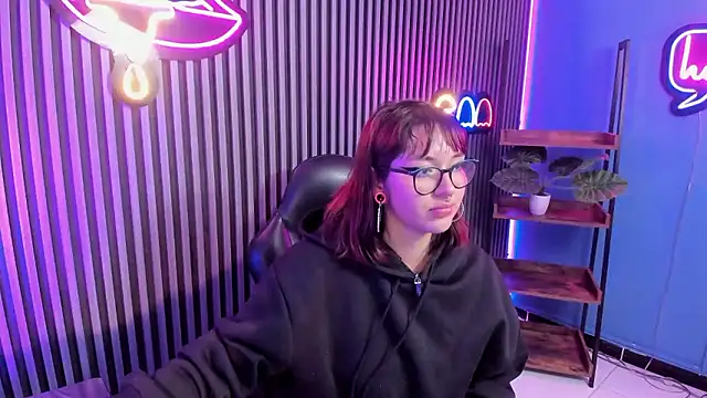 Violett_Lilith's cam snapshot