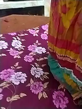 bhabi_open_nshow's cam snapshot