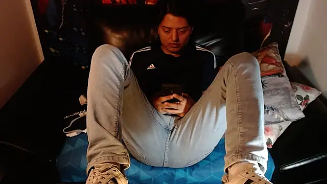 Kevin_Charless's cam snapshot