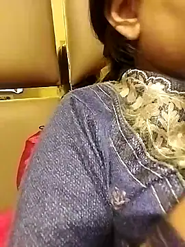 Cam_Deeksha's cam snapshot