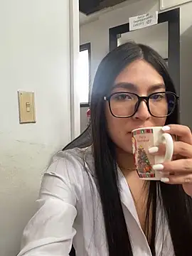 Scarlet_Live's cam snapshot