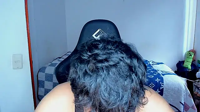 Tommy_Bred's cam snapshot