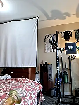 KeYBuMp323's cam snapshot