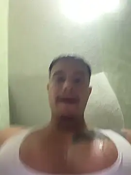 DominickVegas's cam snapshot