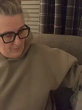 Mrsmoggy's cam snapshot