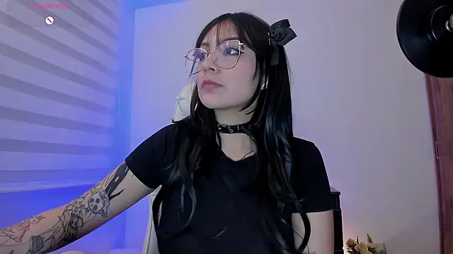 Hannya_moon live sex cam