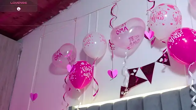 Ice_Princess_ live sex cam