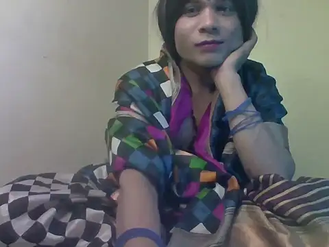 Lovely_Ladyboy_star live sex cam