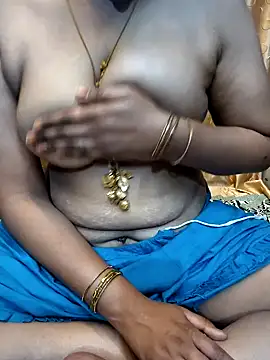 tuttifrutti17 live sex cam