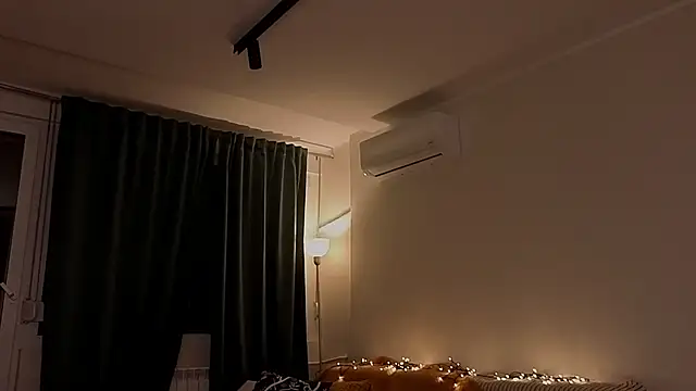 amber_quell_here live sex cam