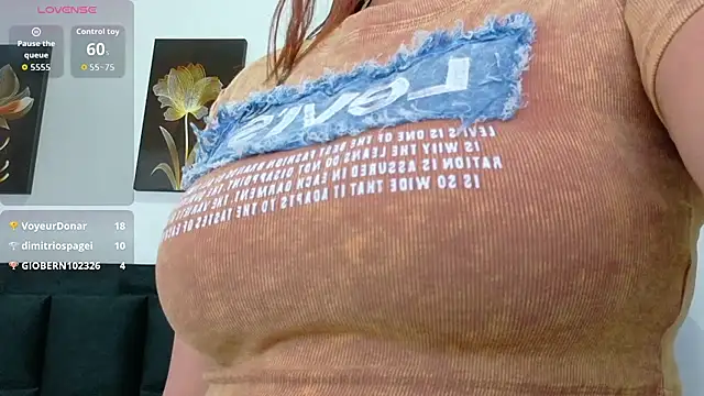 mamaneedsfun live sex cam