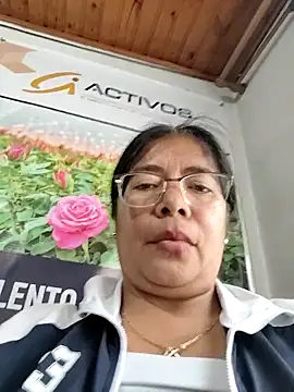 __valentina18 live sex cam