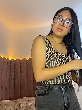 Scarlet_Live's cam snapshot