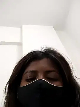 Ruchika143's cam snapshot