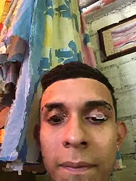 fran777775's cam snapshot