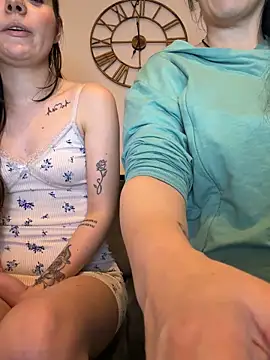 Mia_G0ld live sex cam