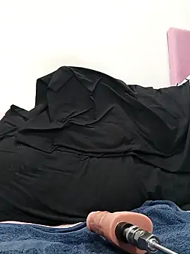 --Kenia live sex cam