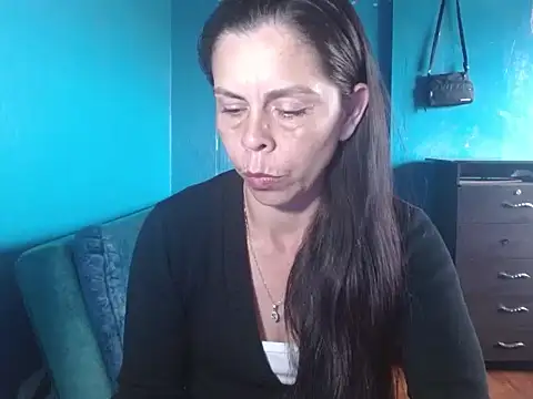 Marilyn_xxxx live sex cam