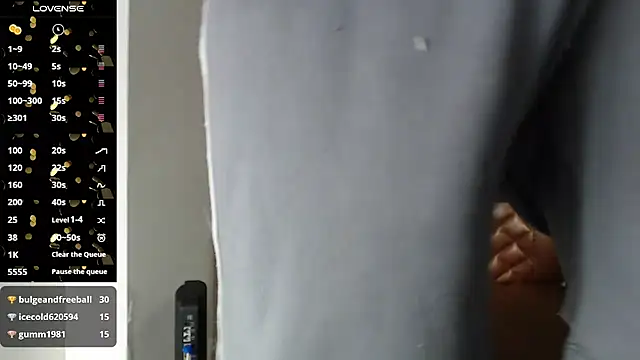 thomsom23 live sex cam