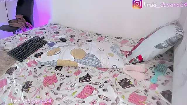 sweetdollinda23 live sex cam