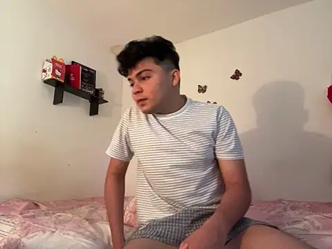 klaxxxon live sex cam