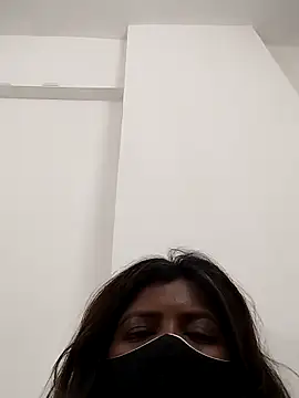 Ruchika143's cam snapshot