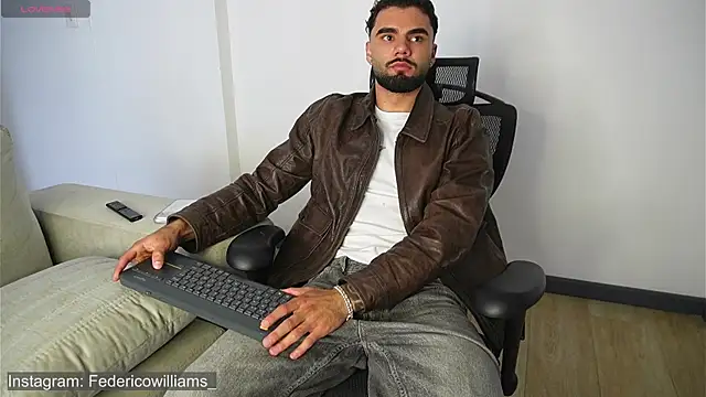 Derek_w live sex cam