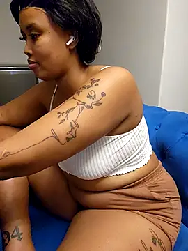 Drippincaty live sex cam