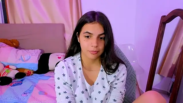 _elenna live sex cam