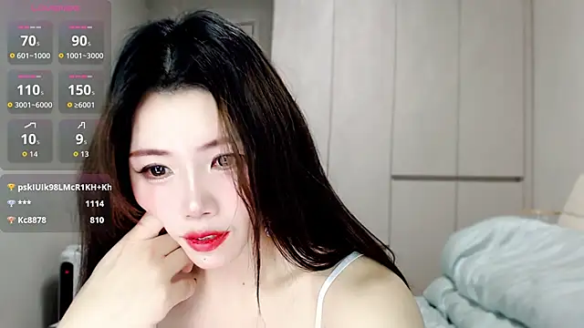 sunny-9696 live sex cam