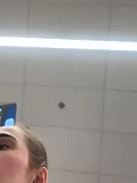 lolabunny9 live sex cam