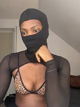 KiaraAmara's cam snapshot