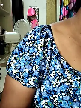 AMRUTHA-116 live sex cam