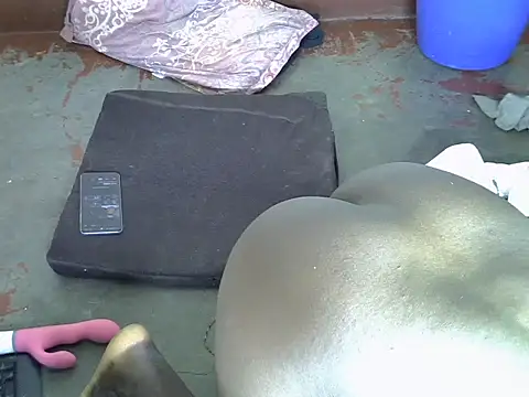 Sweetaggy2 live sex cam