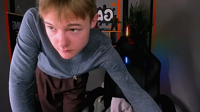 DonaldWoon live sex cam