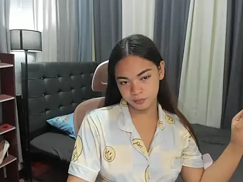 TinyCock_Rein live sex cam