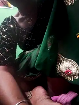 MISS-KAYA live sex cam