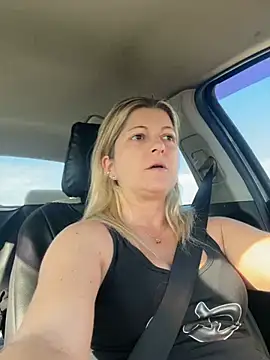 NikkiBlisss's cam snapshot