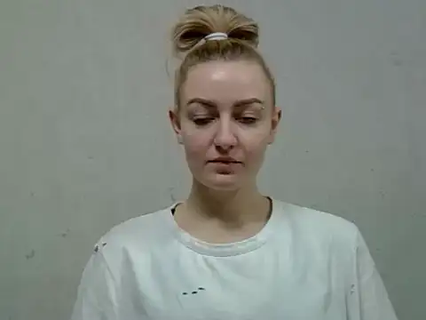 KelGrov2's cam snapshot