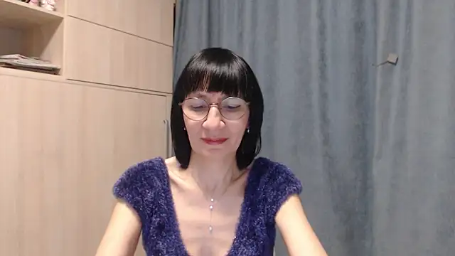 Erica95Bloom's cam snapshot