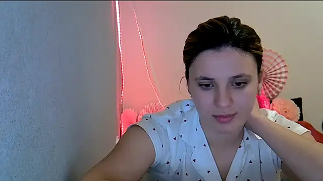 KiraHoney's cam snapshot