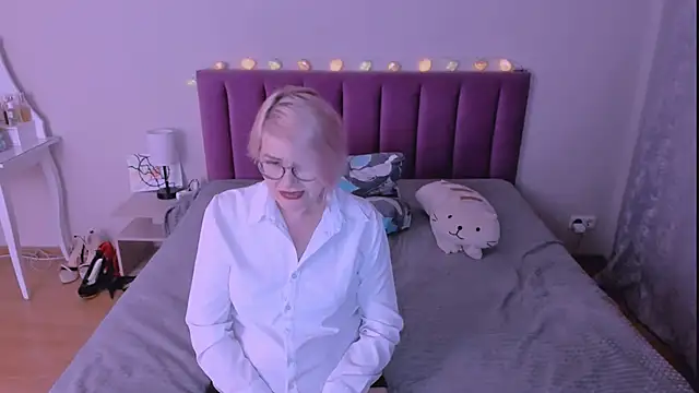 sabrinamacmarren's cam snapshot