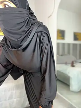 aminaa_'s cam snapshot