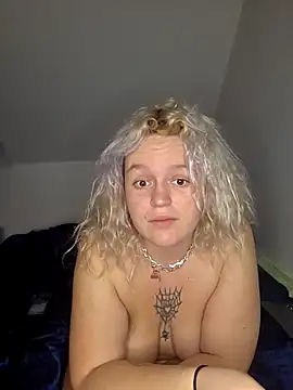 ladychat69's cam snapshot