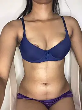 Cute-Nikki69's cam snapshot