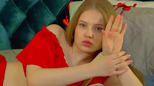 SelinSwarovski live sex cam