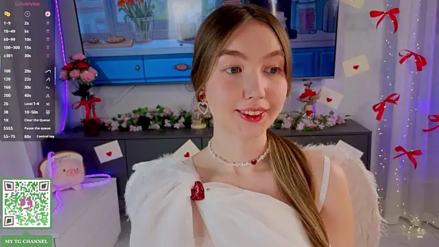 ElfredaTupy's cam snapshot